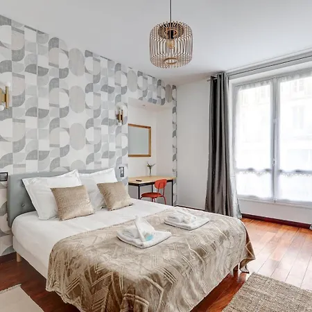 Martine Suite, Place De La Republique 아파트