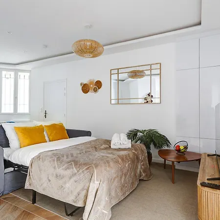 Martine Suite, Place De La Republique 아파트 파리
