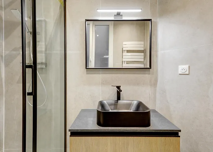 Apartment Martine Suite, Place De La Republique